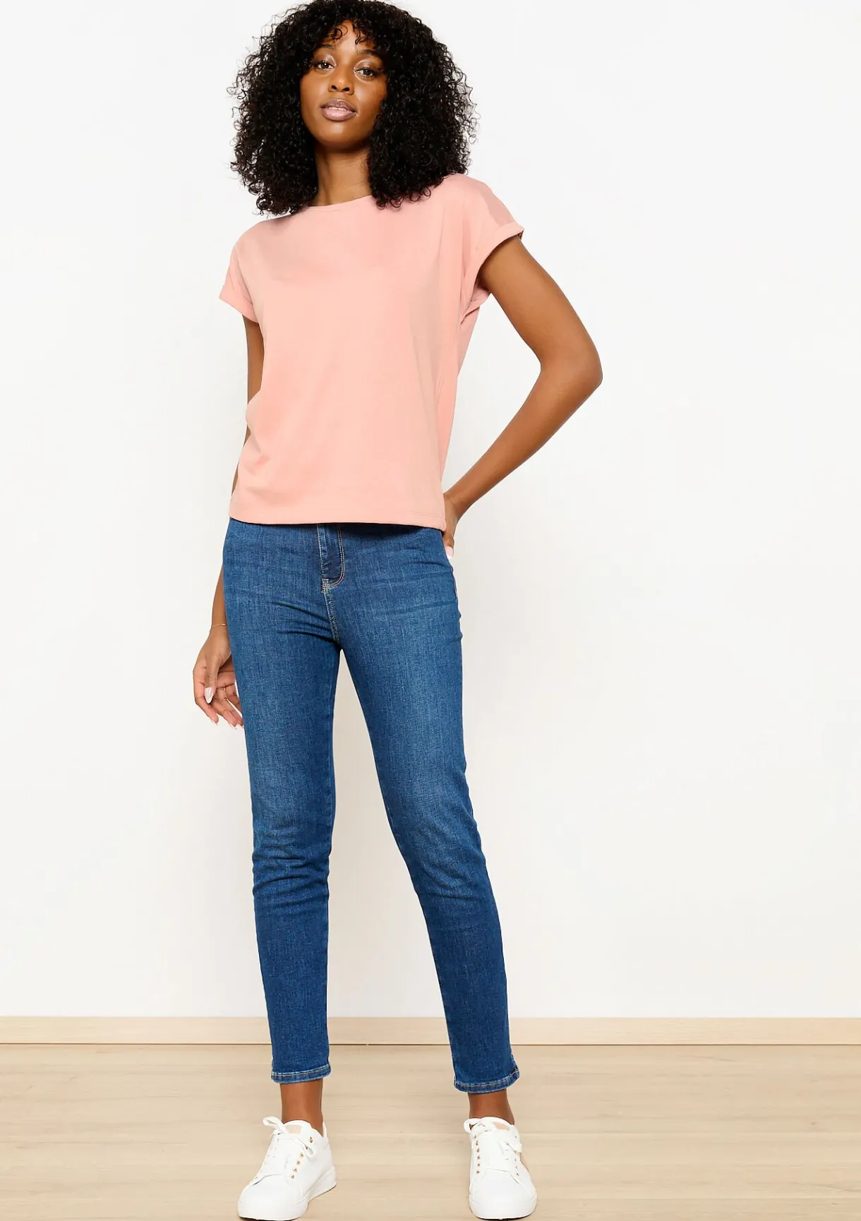 LolaLiza Basic T-shirt- Tops En T-Shirts