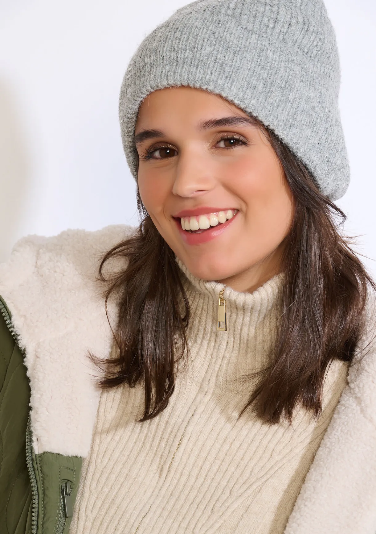 LolaLiza Beanie met pailletten- Accessoires