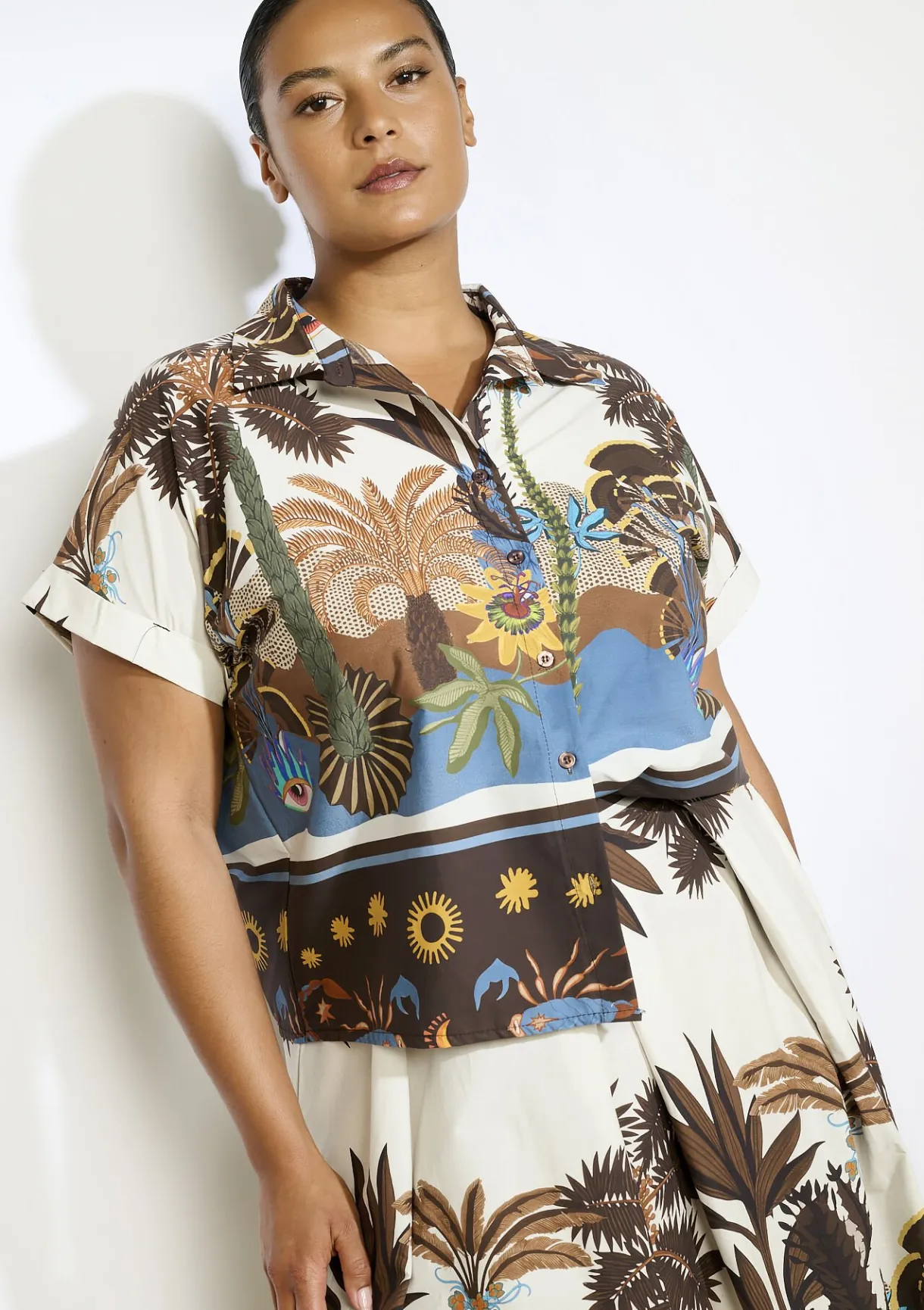 LolaLiza Blouse met exotische print- Co-Ord Sets|Blouses En Hemden