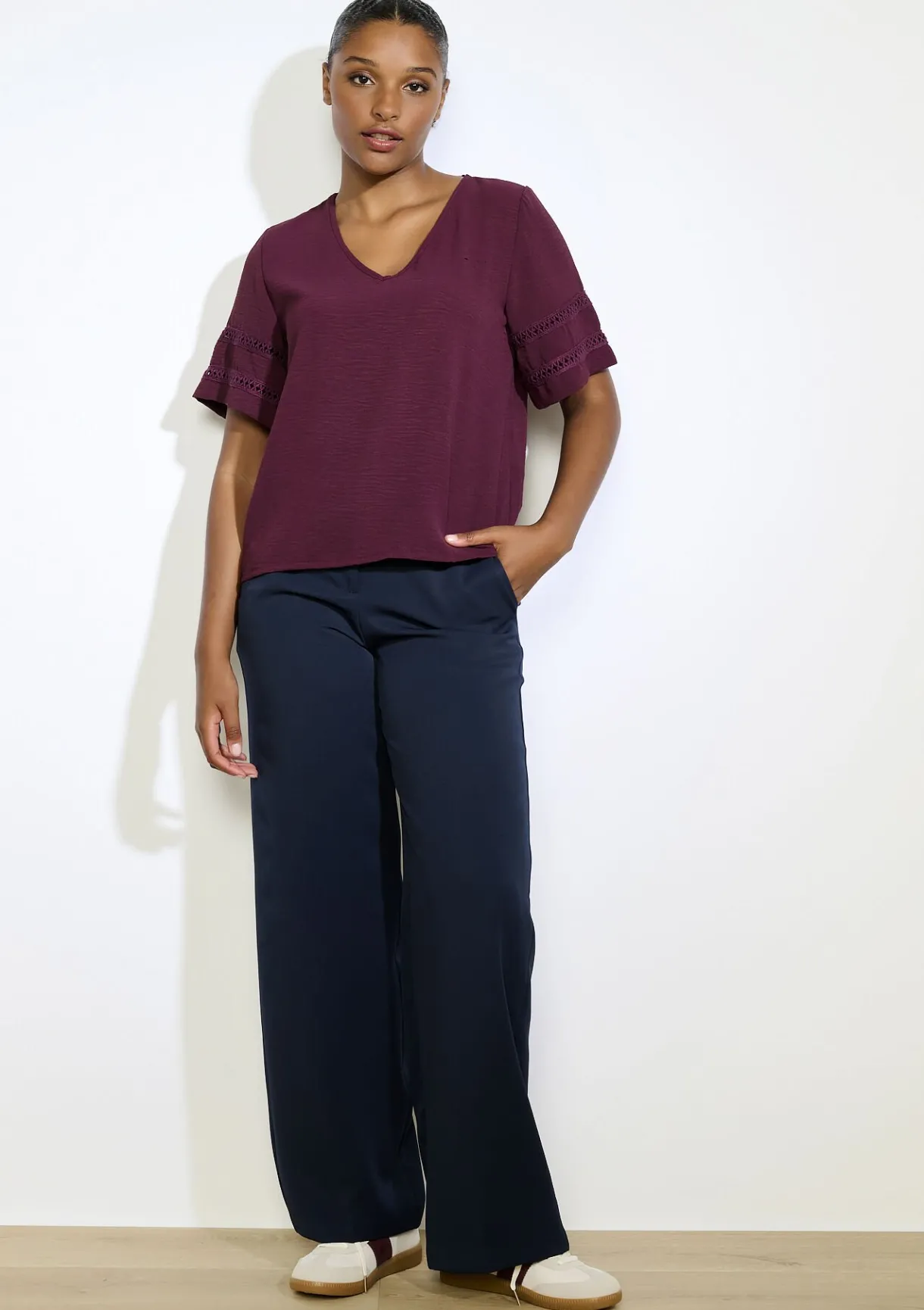 LolaLiza Blouse met opengewerkte mouwen- Blouses En Hemden