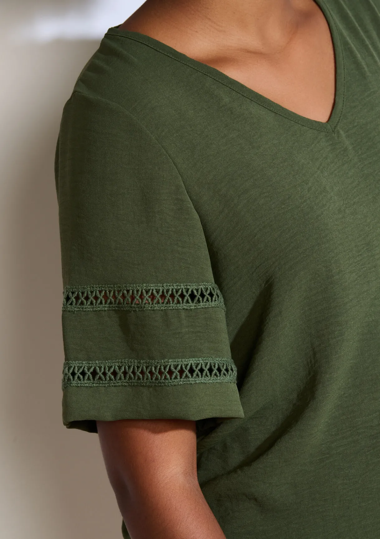 LolaLiza Blouse met opengewerkte mouwen- Blouses En Hemden