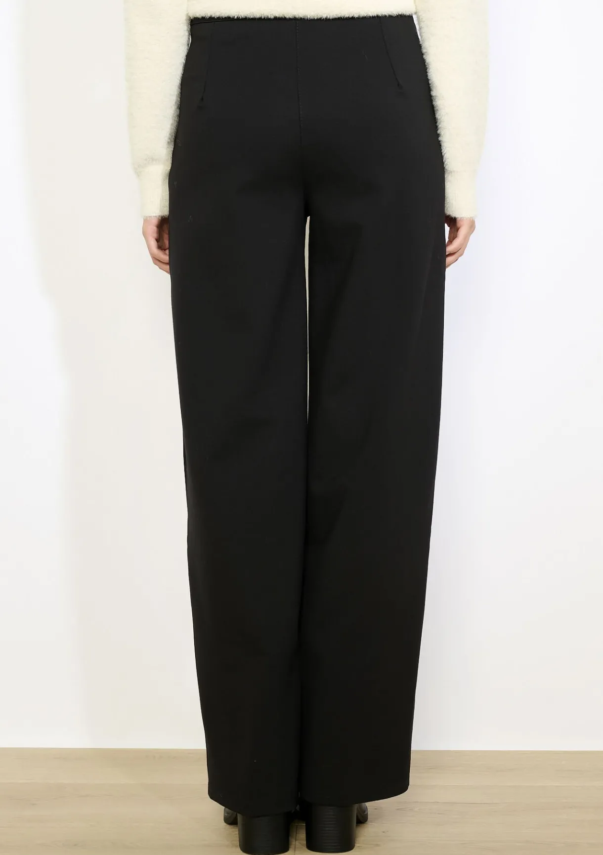 LolaLiza Elegante flared broek- Broeken