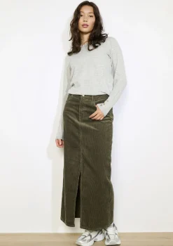 LolaLiza Fijngebreide trui met knopen- Truien En Cardigans