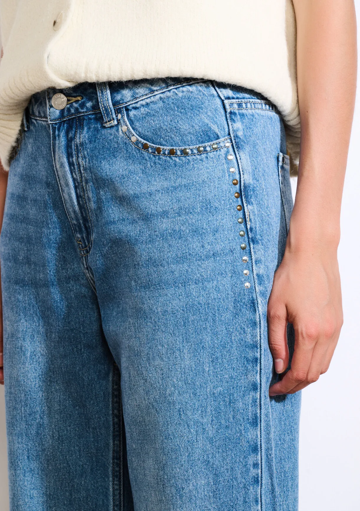 LolaLiza Flared jeans in lichte wassing- Jeans