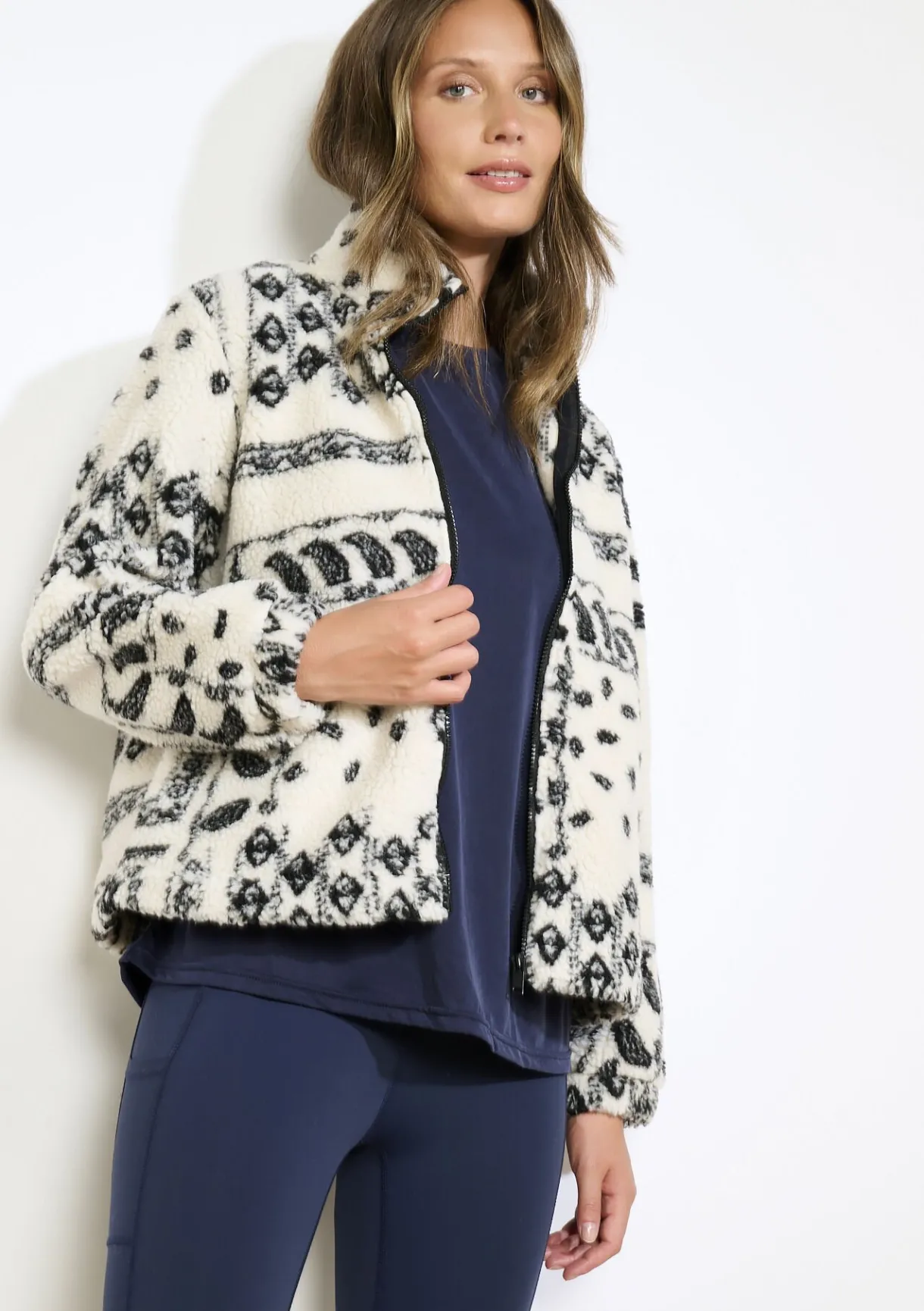 LolaLiza Fleece jas met print- Loungewear|Vesten En Blazers