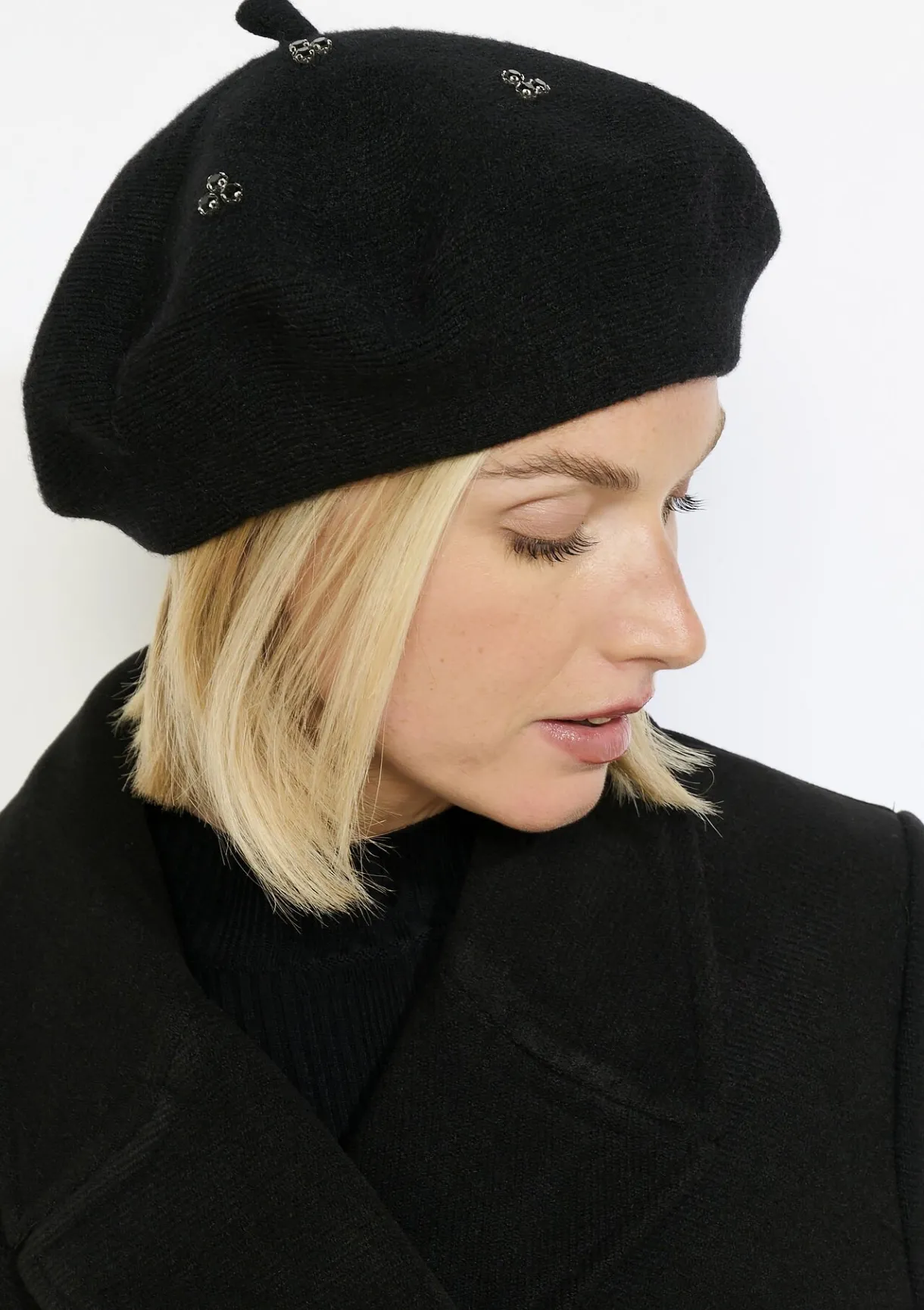 LolaLiza Gebreide baret met sierdetails- Accessoires