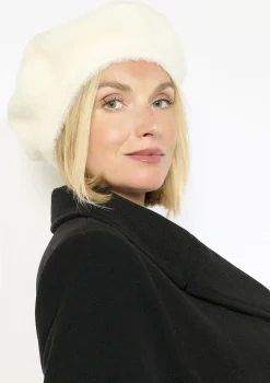 LolaLiza Gebreide baret met zachte haartjes- Accessoires