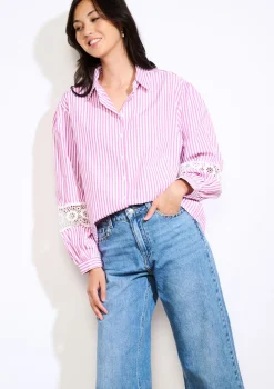 LolaLiza Gestreept overhemd met kantdetails- Blouses En Hemden