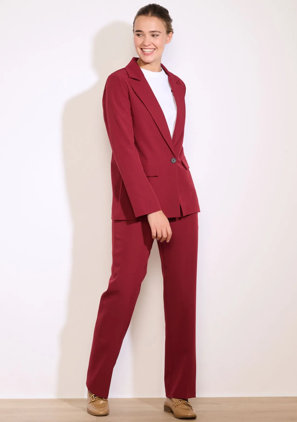 LolaLiza Getailleerde blazer met knoop- Vesten En Blazers|Co-Ord Sets