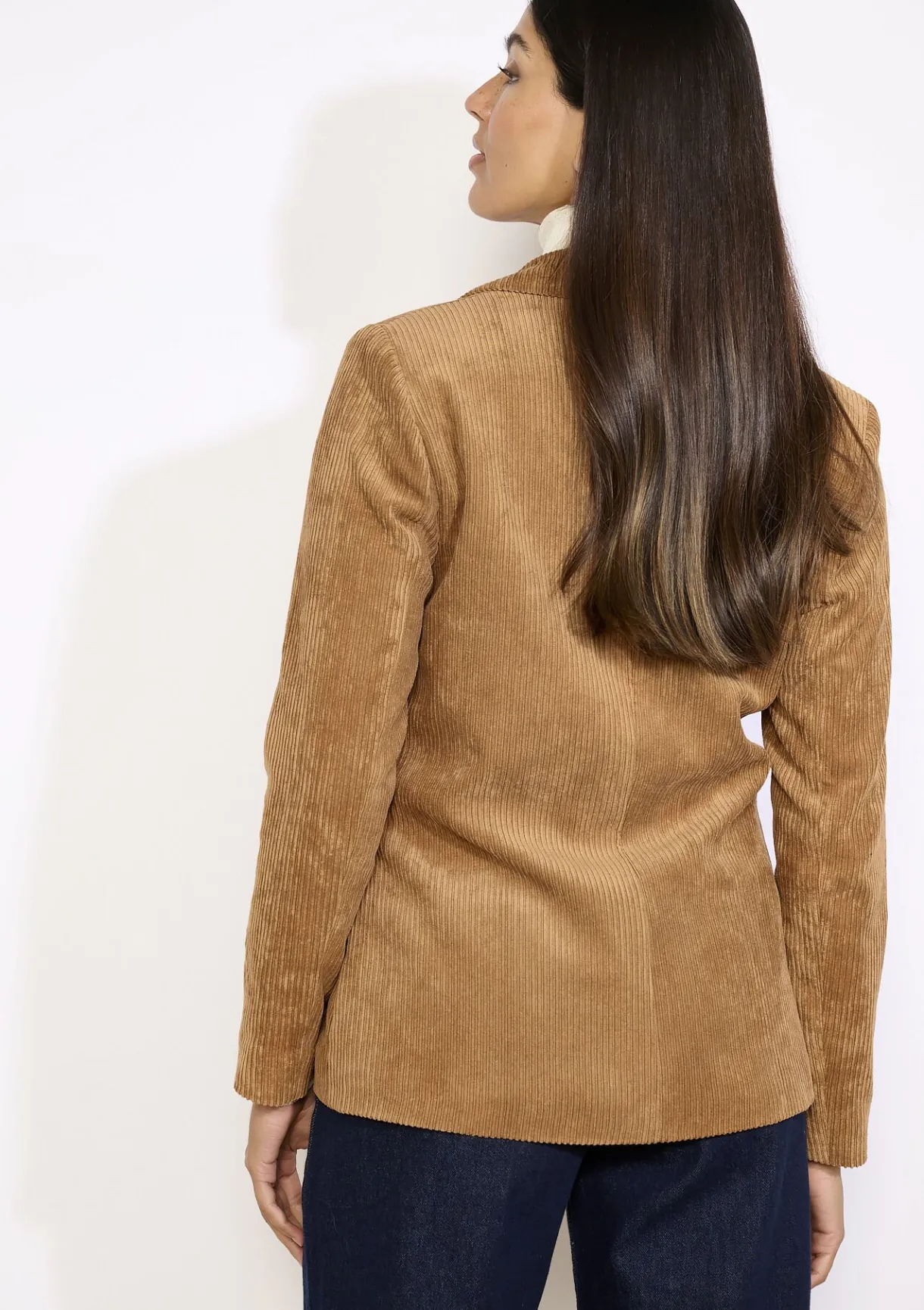 LolaLiza Getailleerde corduroy blazer- Vesten En Blazers