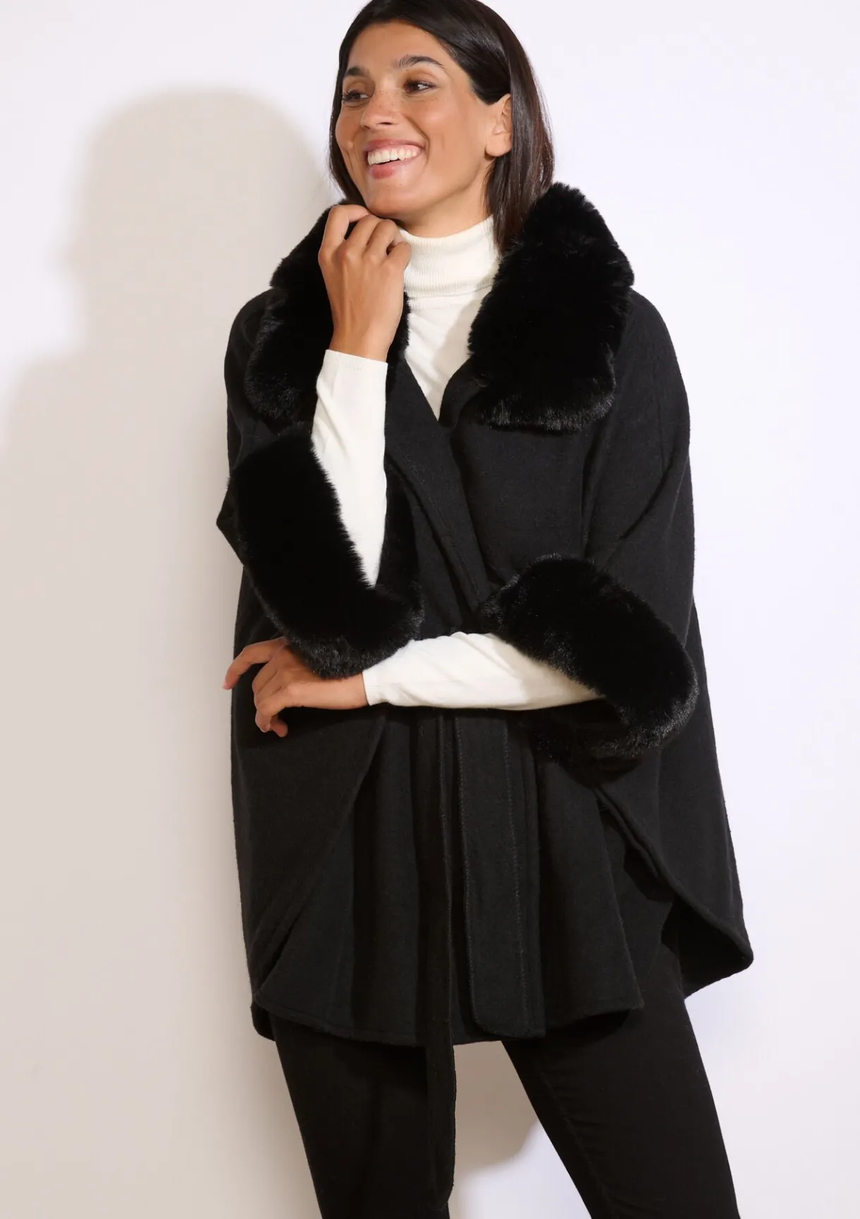 LolaLiza Getailleerde poncho met zachte kraag- Accessoires|Mantels En Jassen