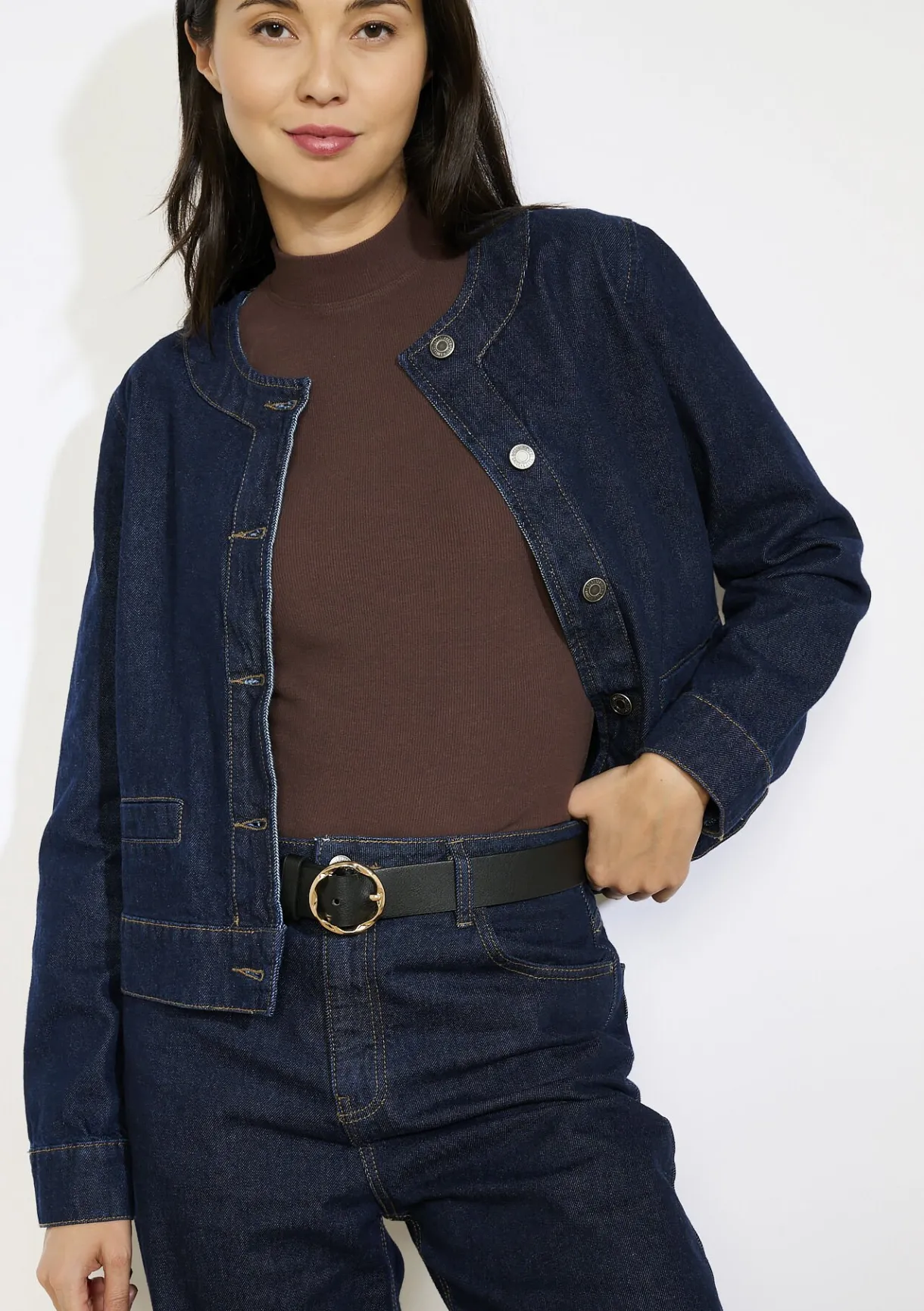 LolaLiza Glanzende riem met ronde gesp- Accessoires