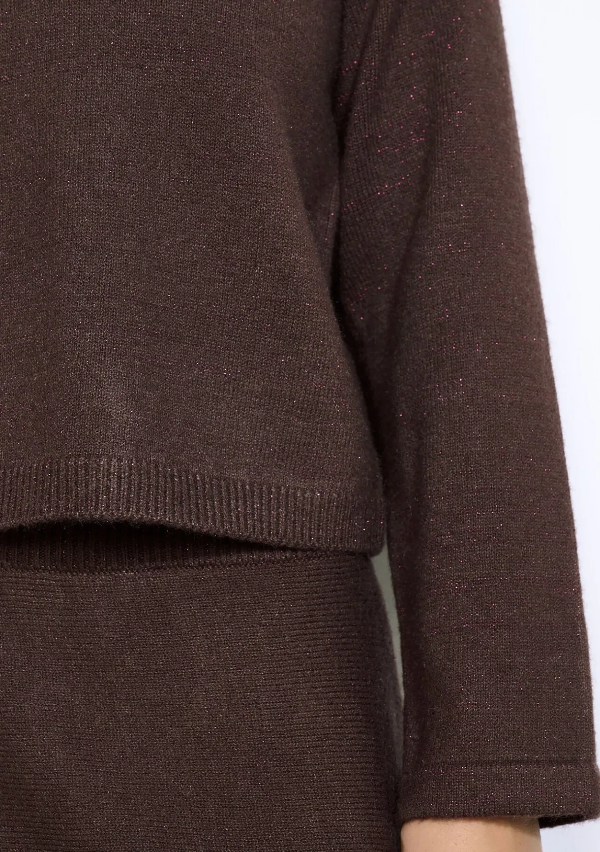 LolaLiza Glanzende ronde hals trui- Truien En Cardigans