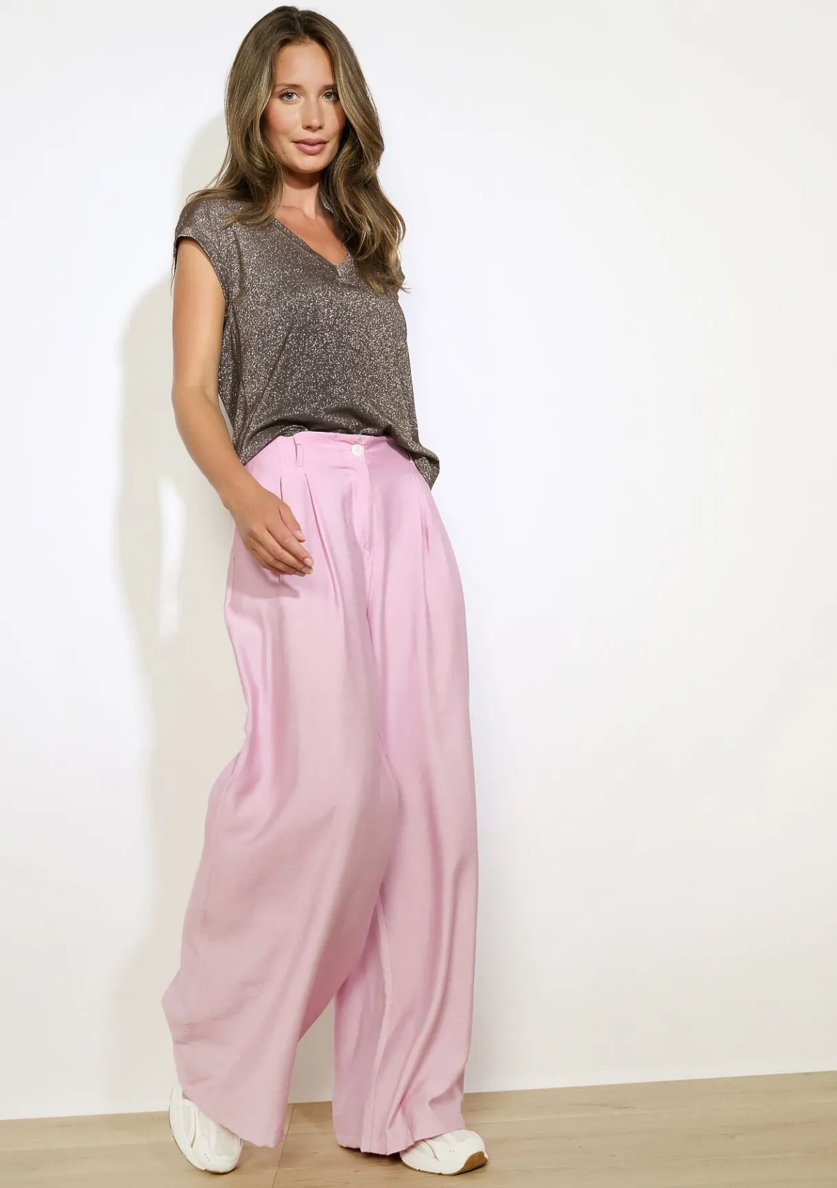 LolaLiza Glinsterende t-shirt- Tops En T-Shirts