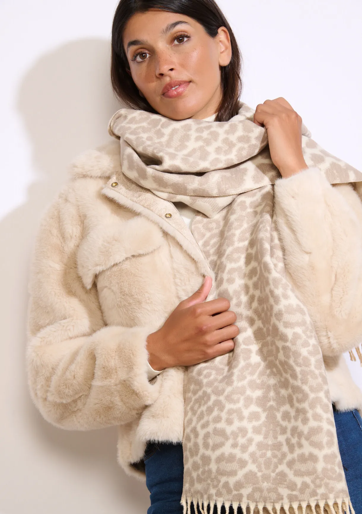 LolaLiza Grote sjaal met franjesprint- Accessoires