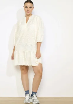 LolaLiza Jacquardjurk met pofmouwen- Jurken