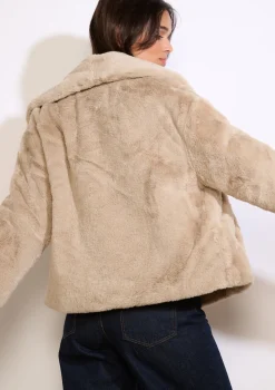 LolaLiza Korte jas in imitatiebont- Mantels En Jassen