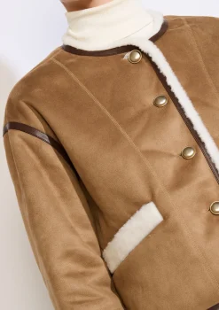 LolaLiza Korte jas in schapenvacht-look- Mantels En Jassen