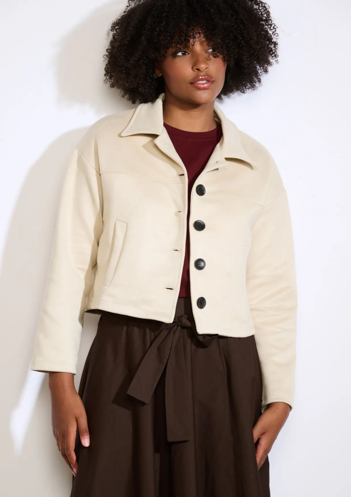 LolaLiza Korte Suedine Jas- Vesten En Blazers