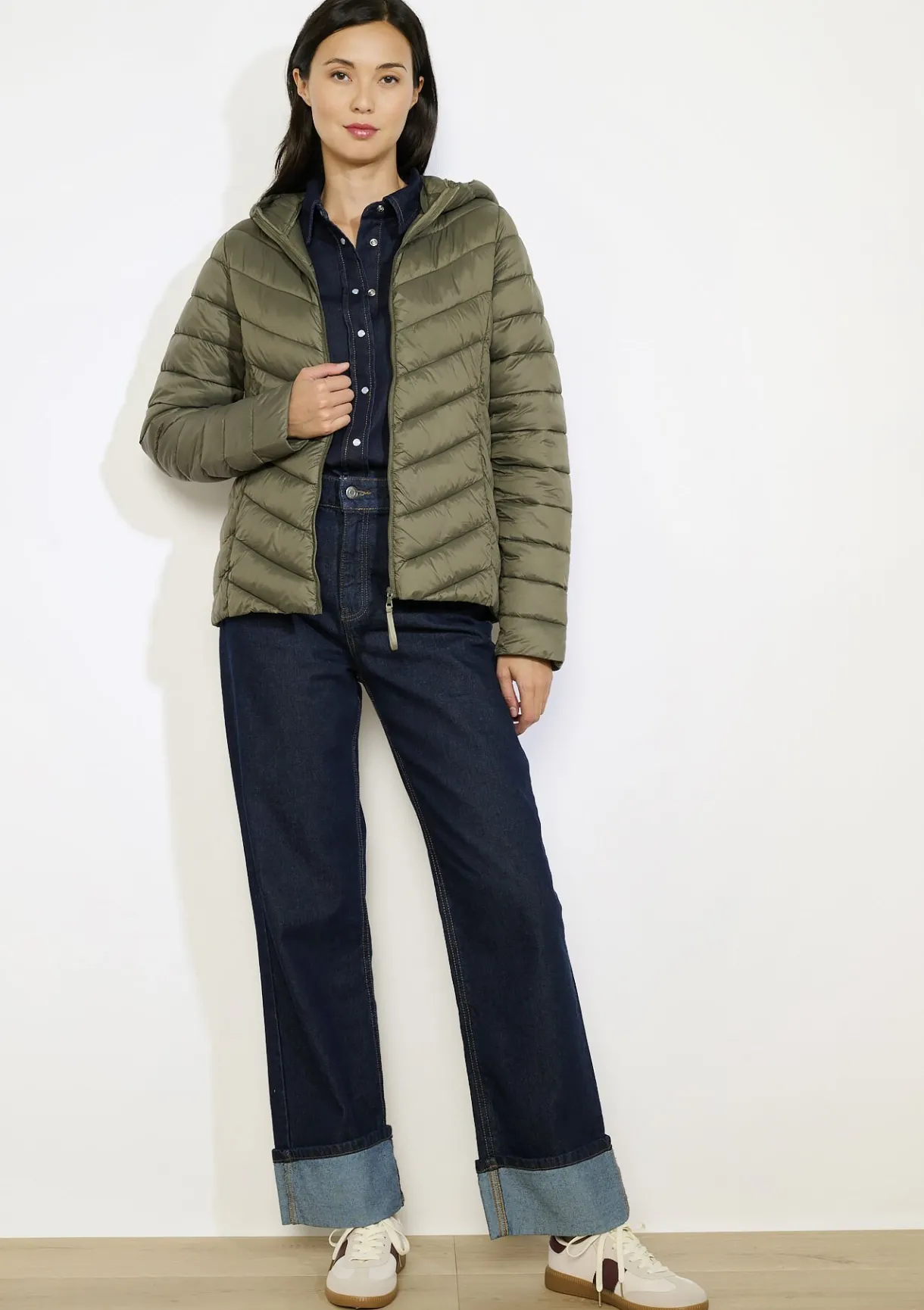 LolaLiza Lichte gewatteerde jas met capuchon- Loungewear|Mantels En Jassen