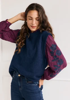 LolaLiza Losvallende geborduurde blouse- Blouses En Hemden