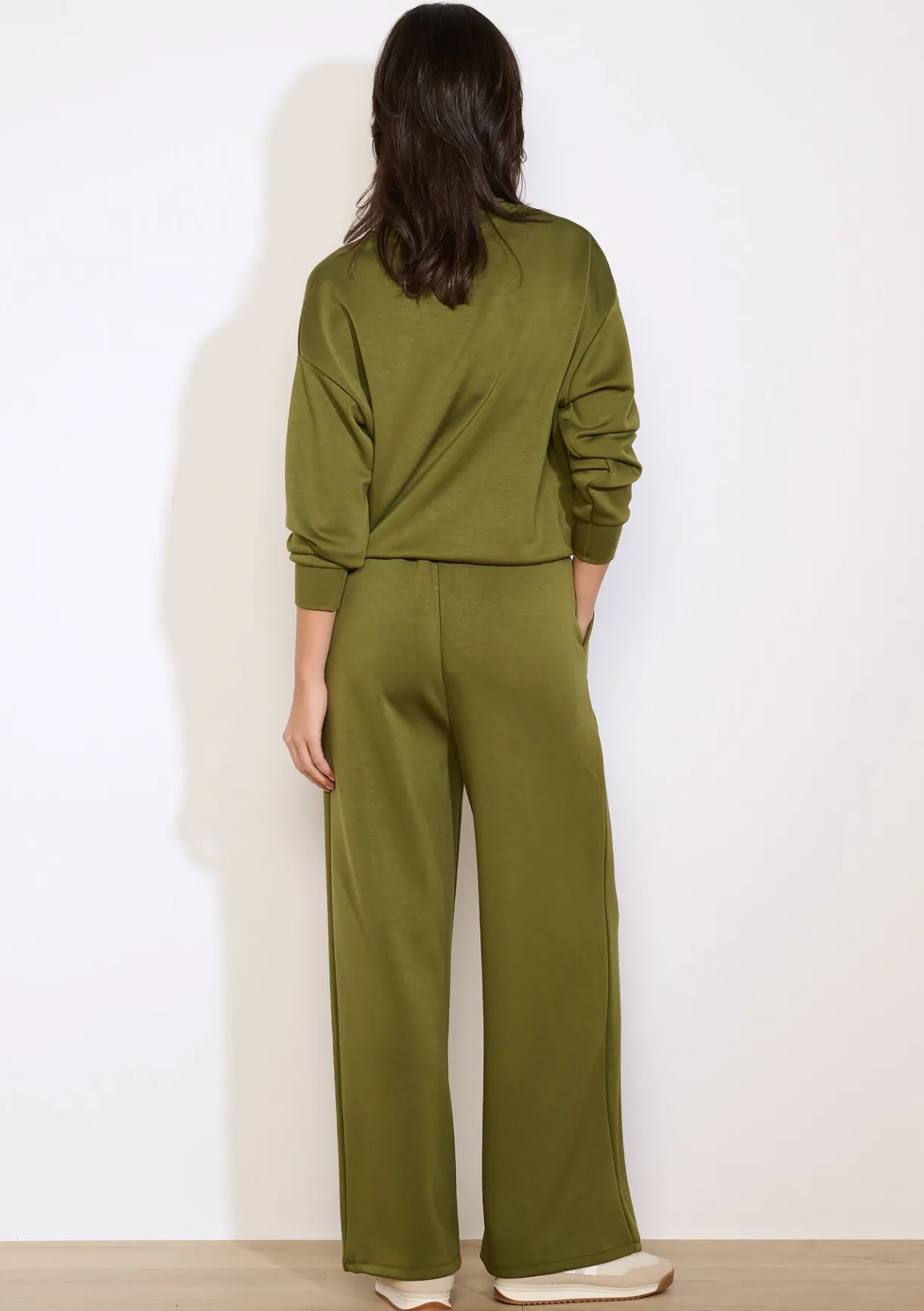 LolaLiza Losvallende relaxbroek- Loungewear|Co-Ord Sets