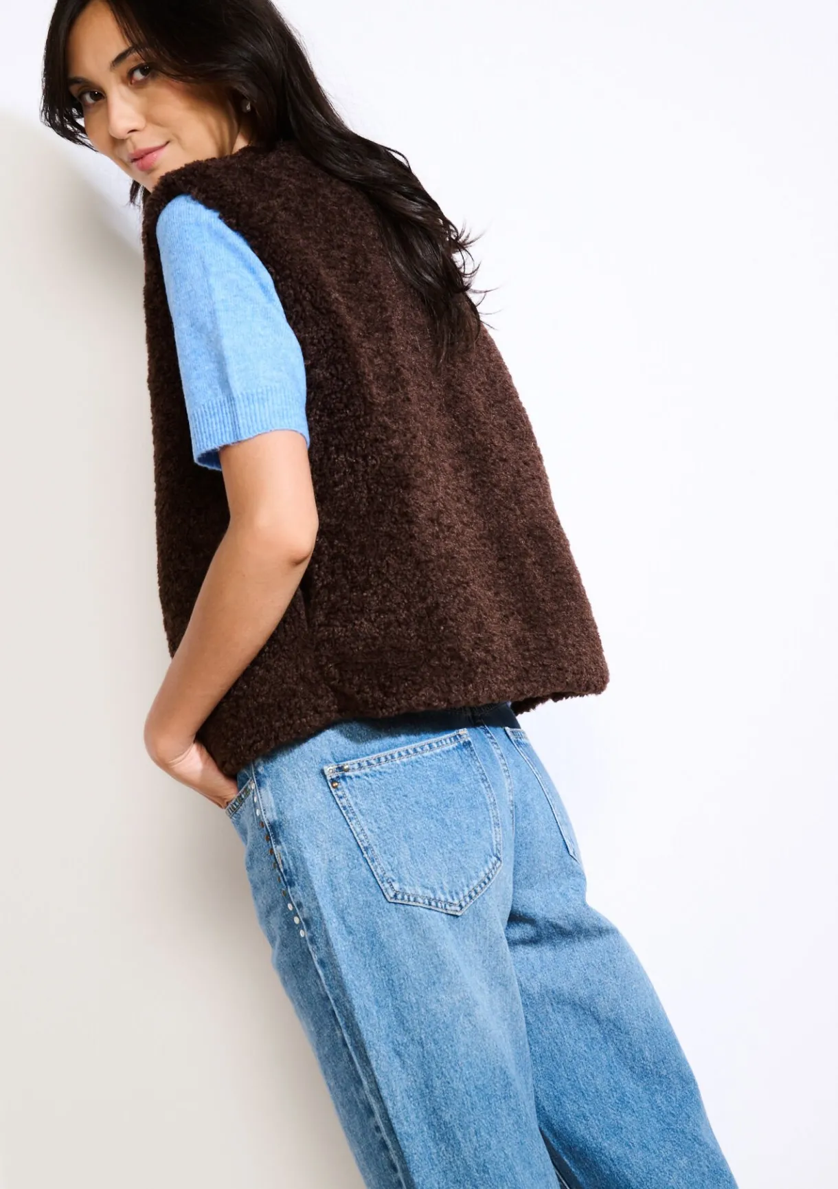 LolaLiza Mouwloos teddy gilet- Vesten En Blazers