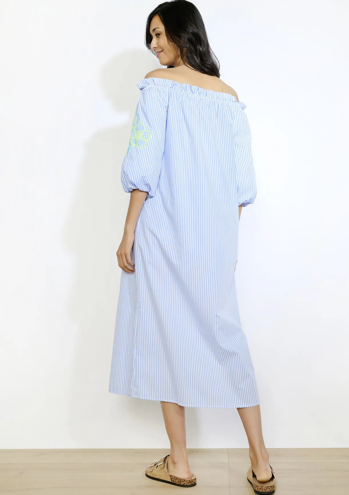 LolaLiza Offshoulder maxi jurk- Jurken