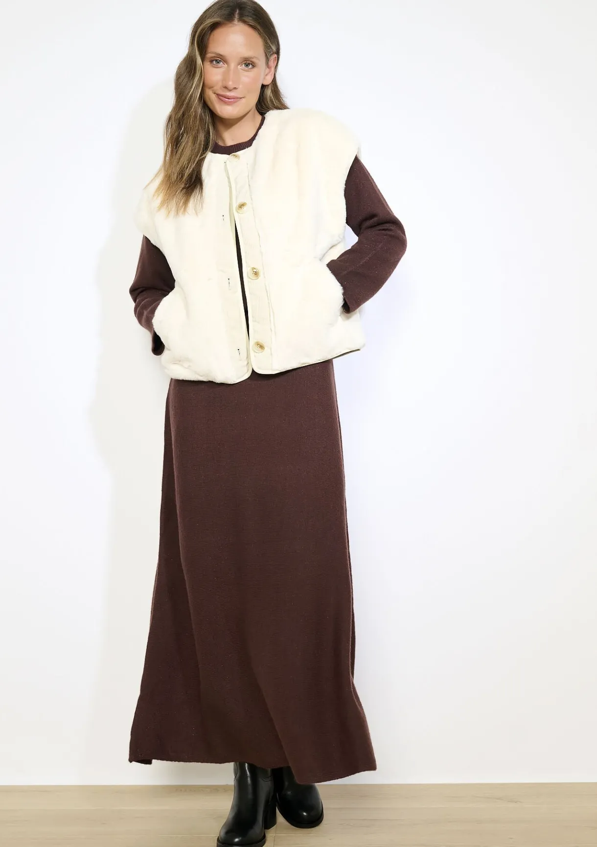 LolaLiza Omkeerbare bodywarmer- Loungewear|Vesten En Blazers