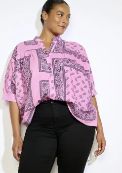 LolaLiza Oversized blouse met bandanaprint- Blouses En Hemden