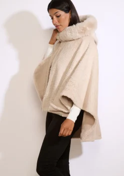 LolaLiza Poncho met capuchon van nepbont- Accessoires|Mantels En Jassen