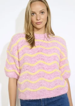 LolaLiza Pullover met korte mouwen en golfjes- Truien En Cardigans