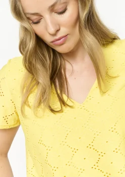 LolaLiza Romantische broderie t-shirt- Tops En T-Shirts