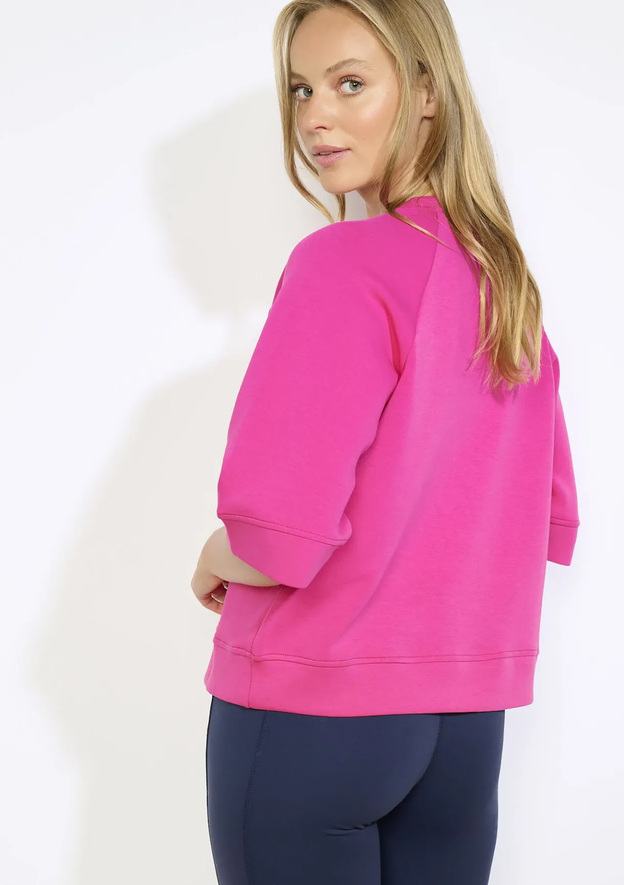 LolaLiza Sportieve sweater- Sweats|Loungewear