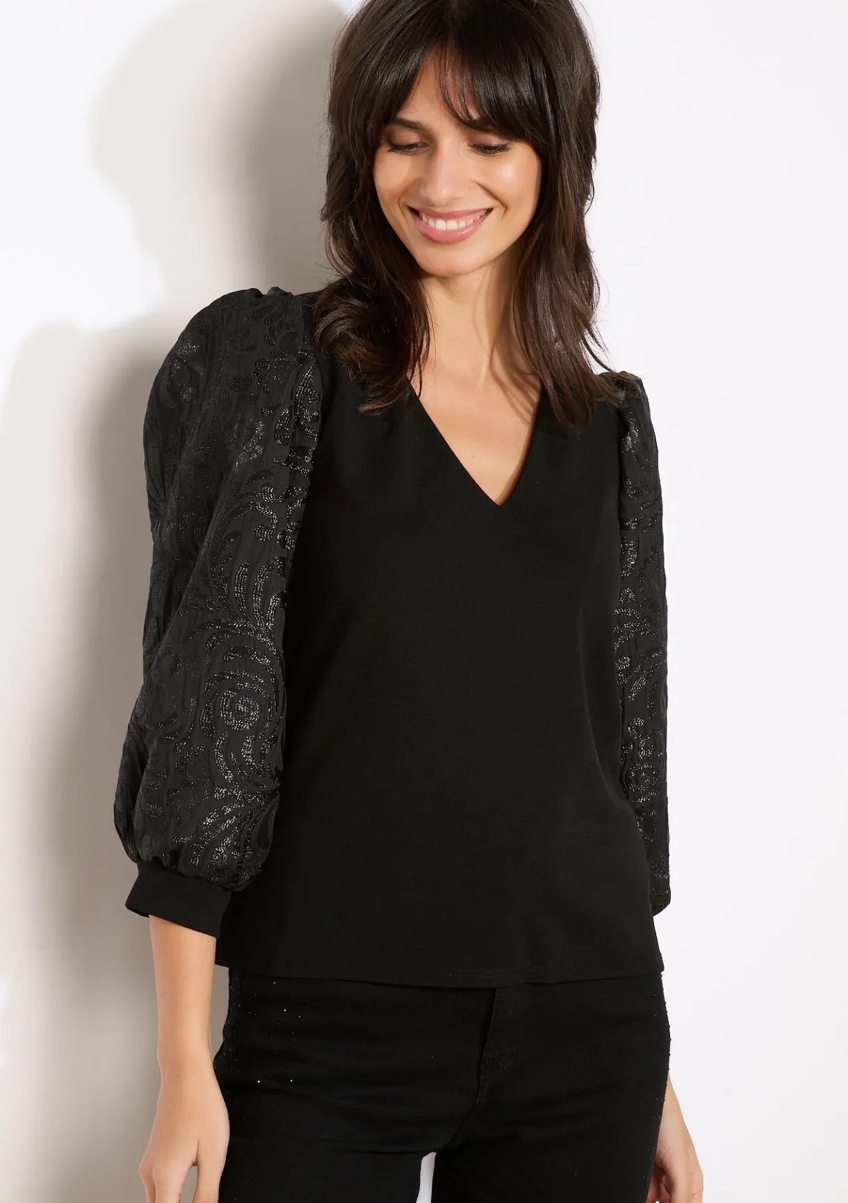 LolaLiza Top met geborduurde mouwen- Tops En T-Shirts