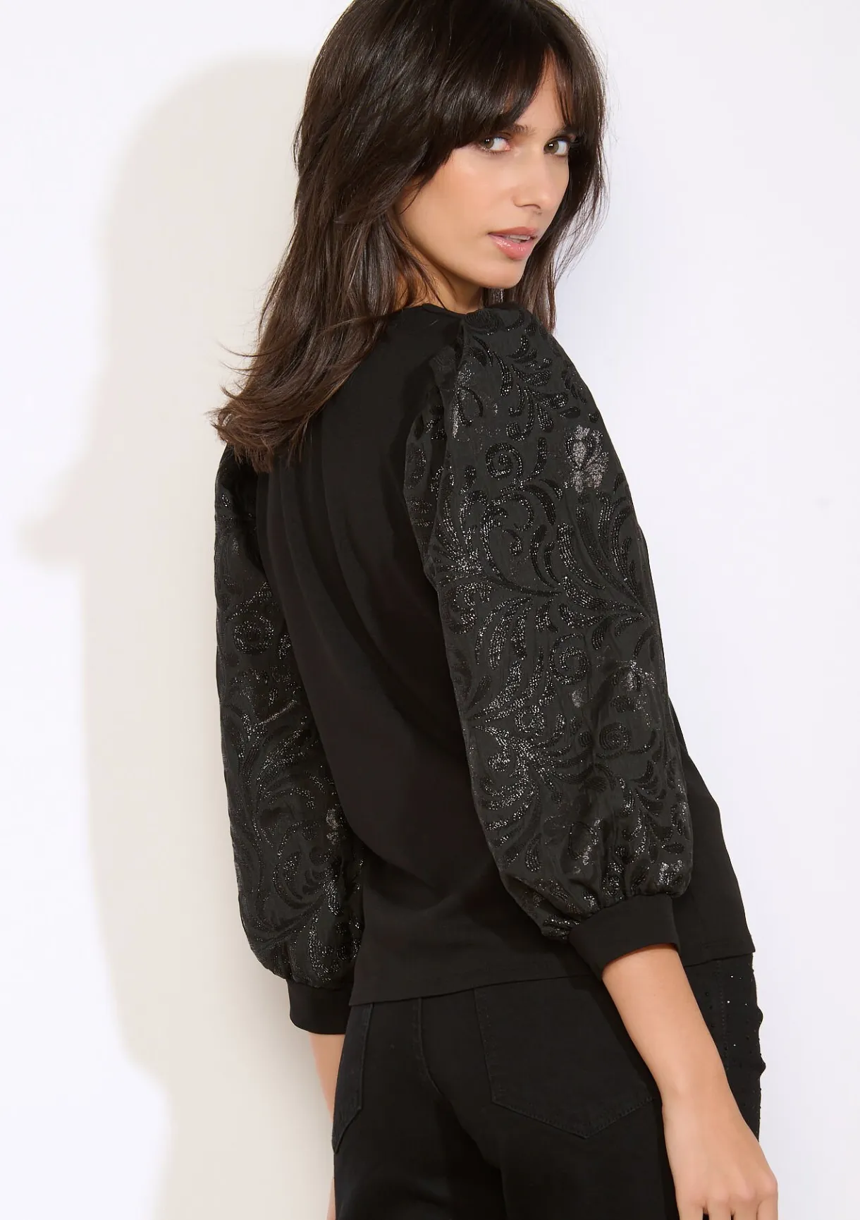 LolaLiza Top met geborduurde mouwen- Tops En T-Shirts