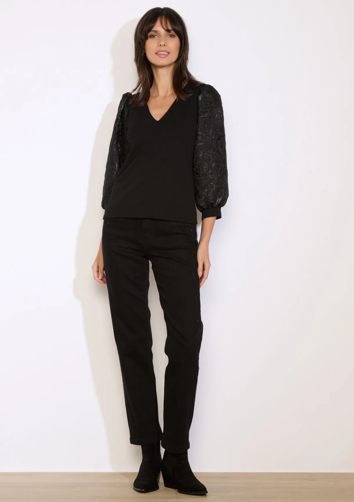 LolaLiza Top met geborduurde mouwen- Tops En T-Shirts