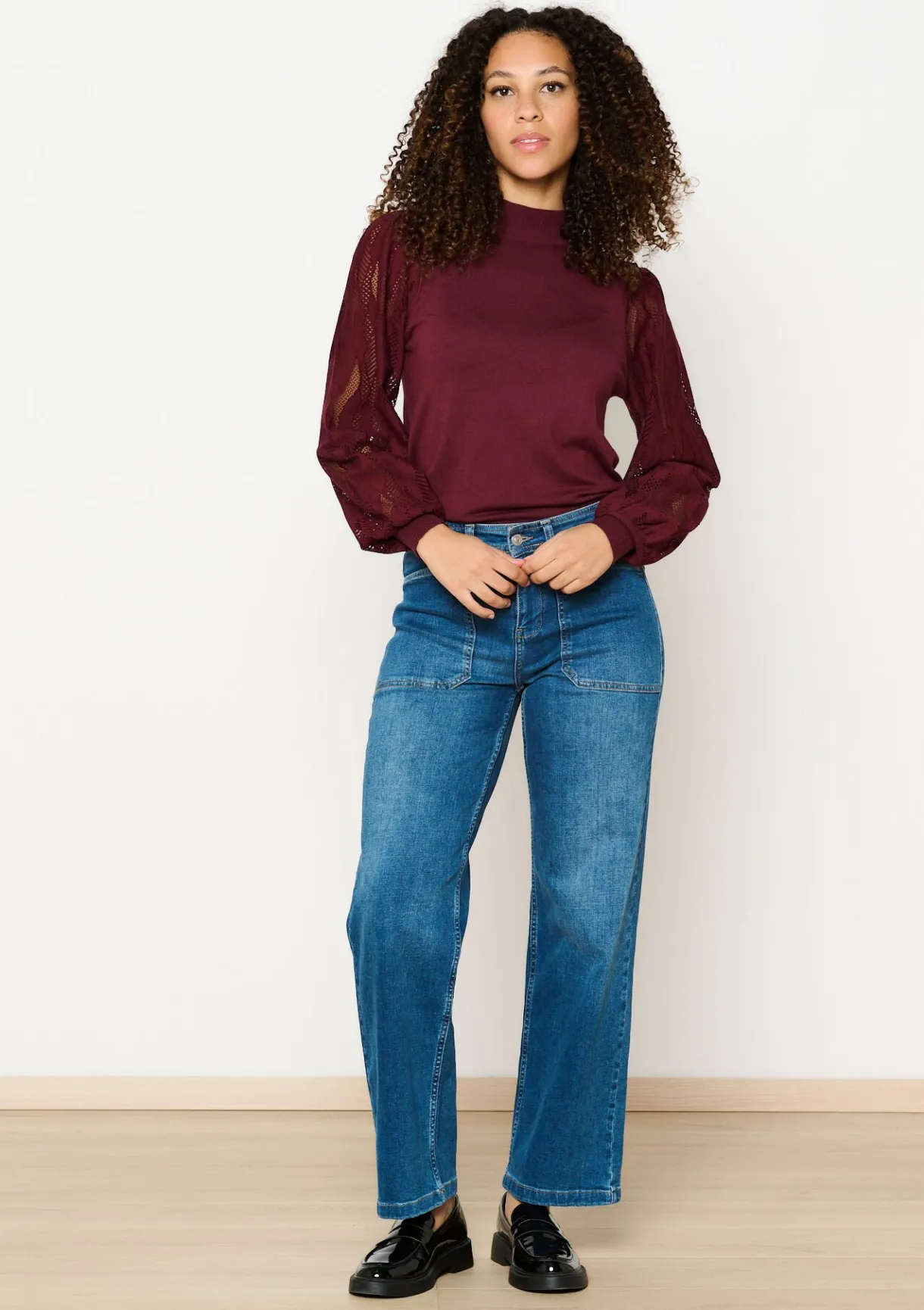 LolaLiza Trui met mesh mouwen- Truien En Cardigans