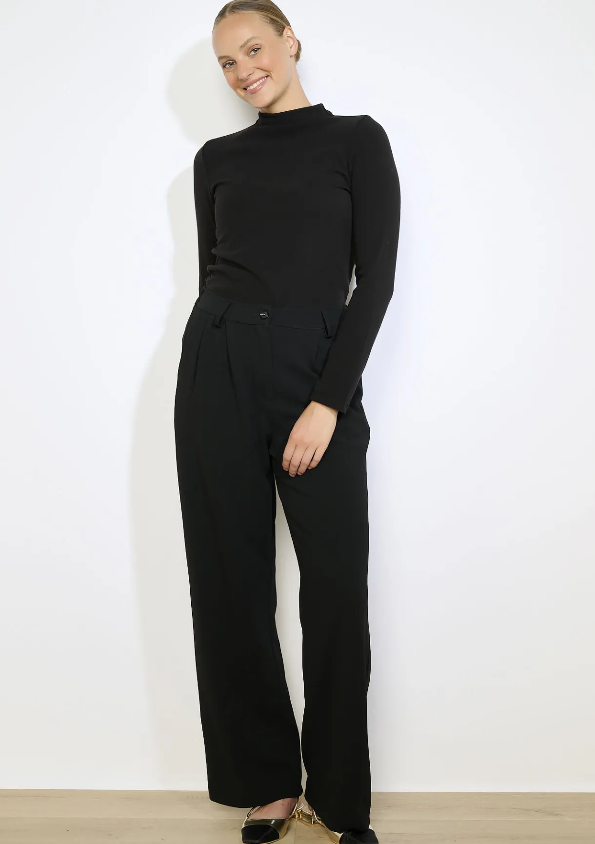 LolaLiza T-shirt lange mouwen met col- Tops En T-Shirts