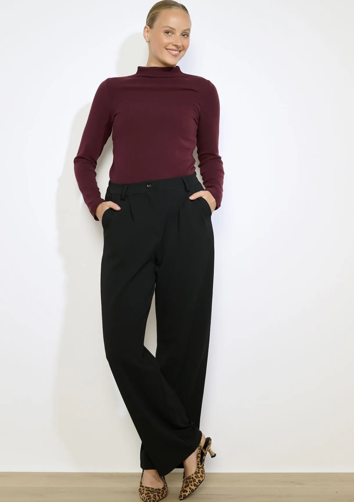 LolaLiza T-shirt lange mouwen met col- Tops En T-Shirts