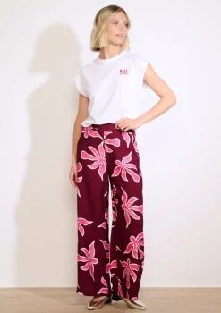 LolaLiza T-shirt met geborduurde tekst- Tops En T-Shirts