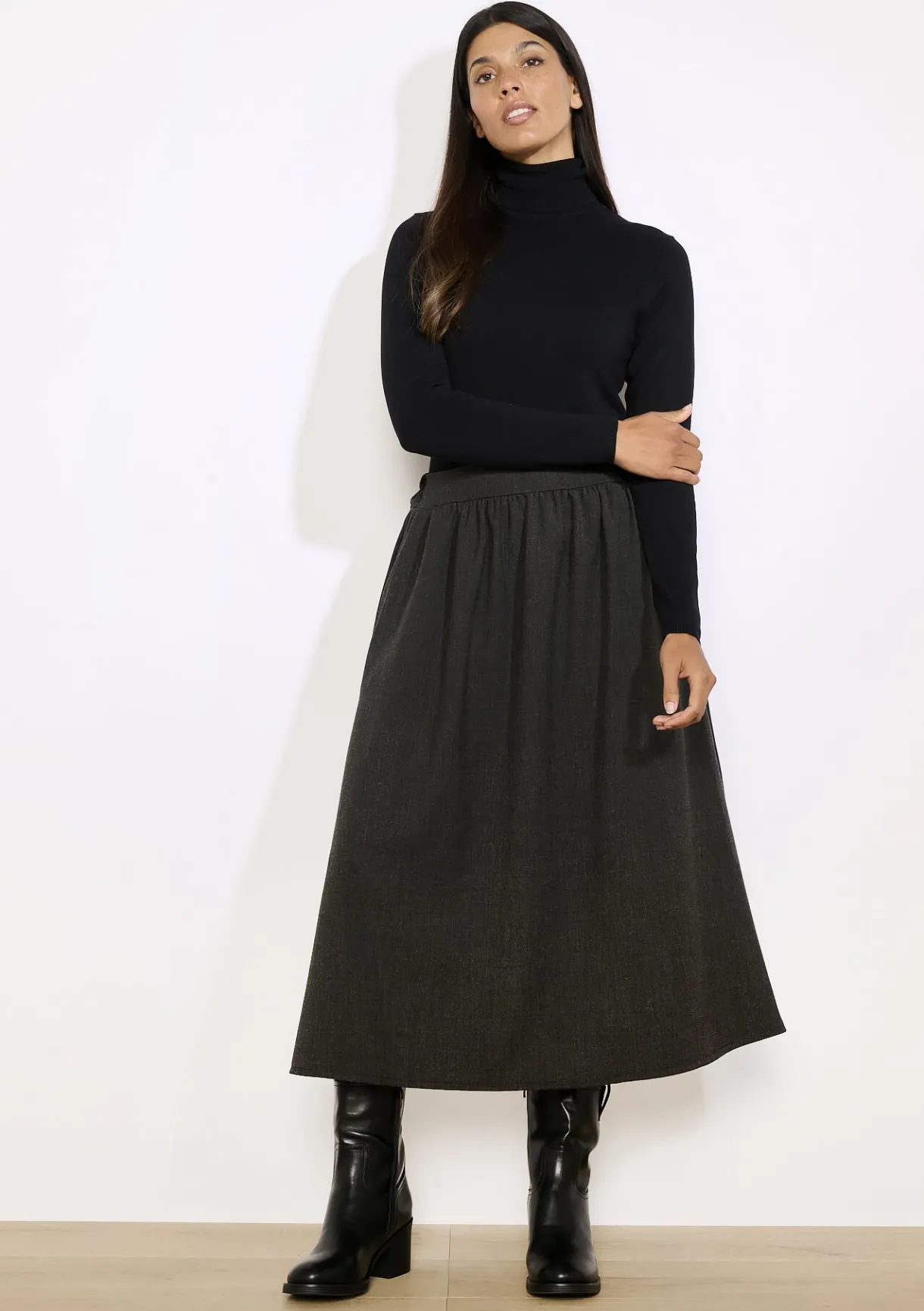 LolaLiza Uitlopende midirok- Rokken