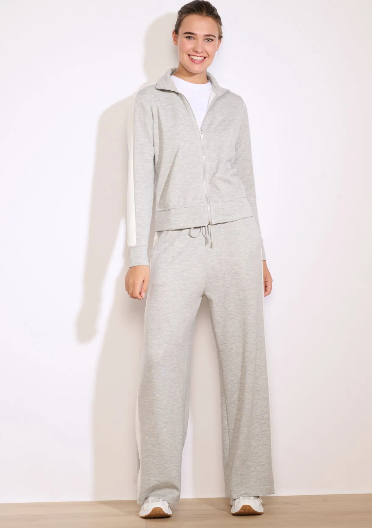 LolaLiza Vest met contrasterende strepen- Sweats|Loungewear