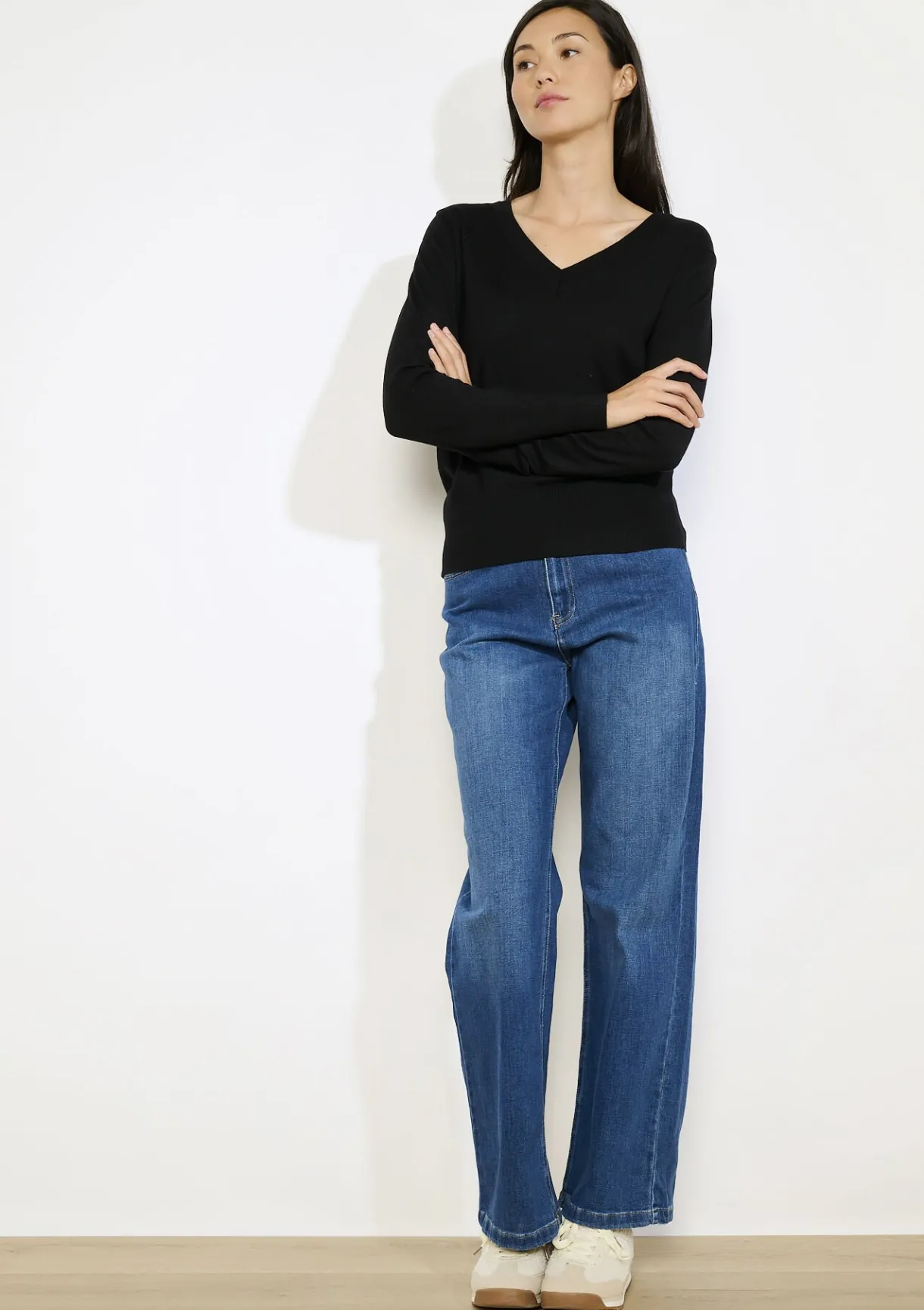 LolaLiza V-hals trui met knoopjes- Truien En Cardigans