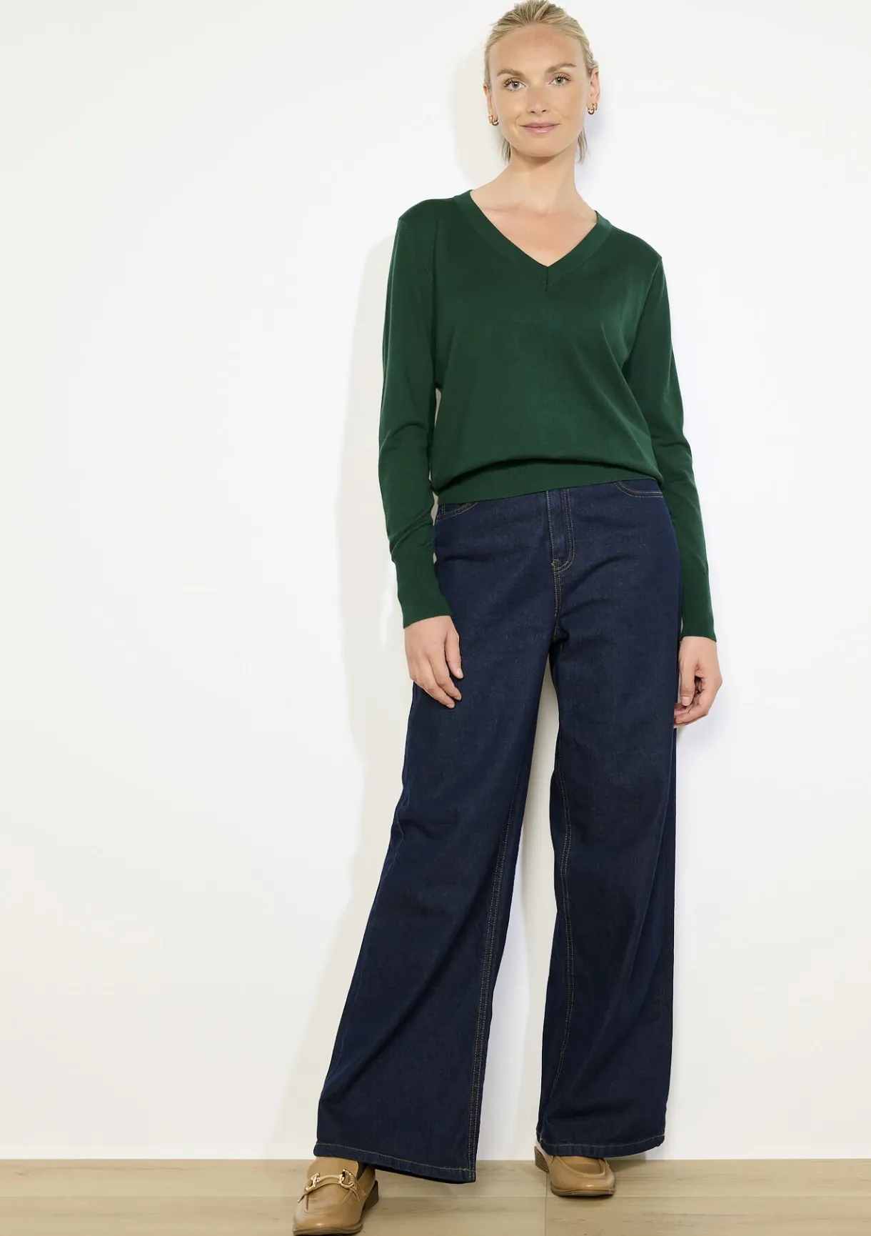 LolaLiza V-hals trui met knoopjes- Truien En Cardigans