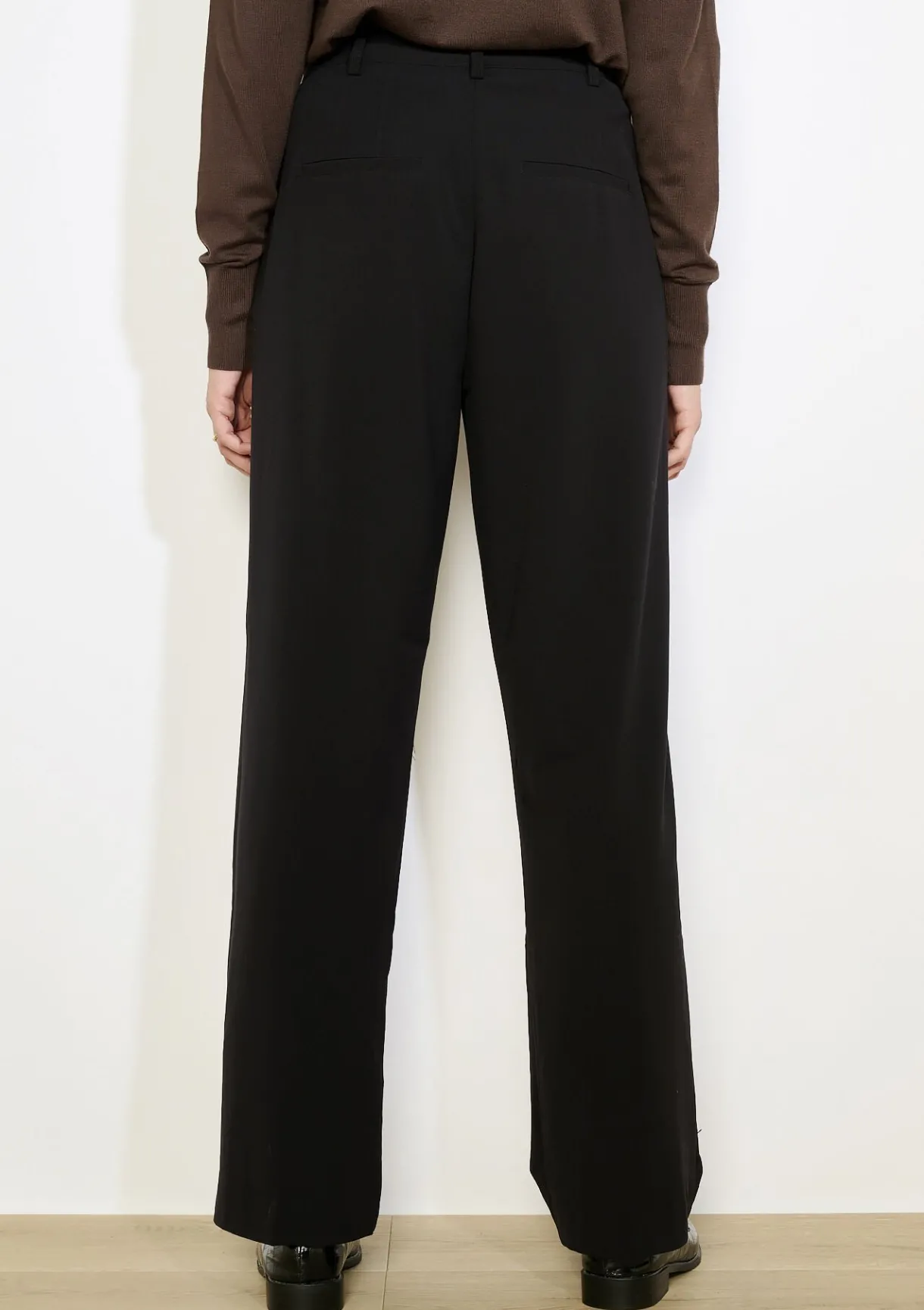 LolaLiza Vloeiende broek met hoge taille- Broeken