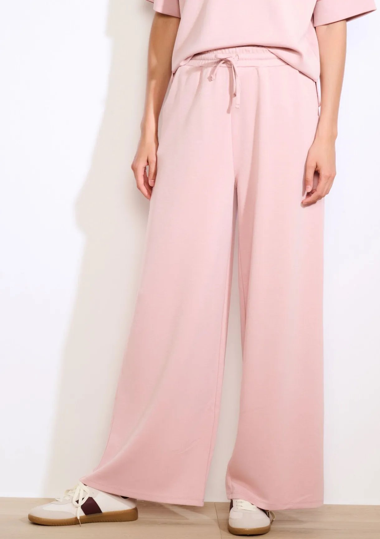 LolaLiza Wijde jersey broek- Loungewear|Broeken