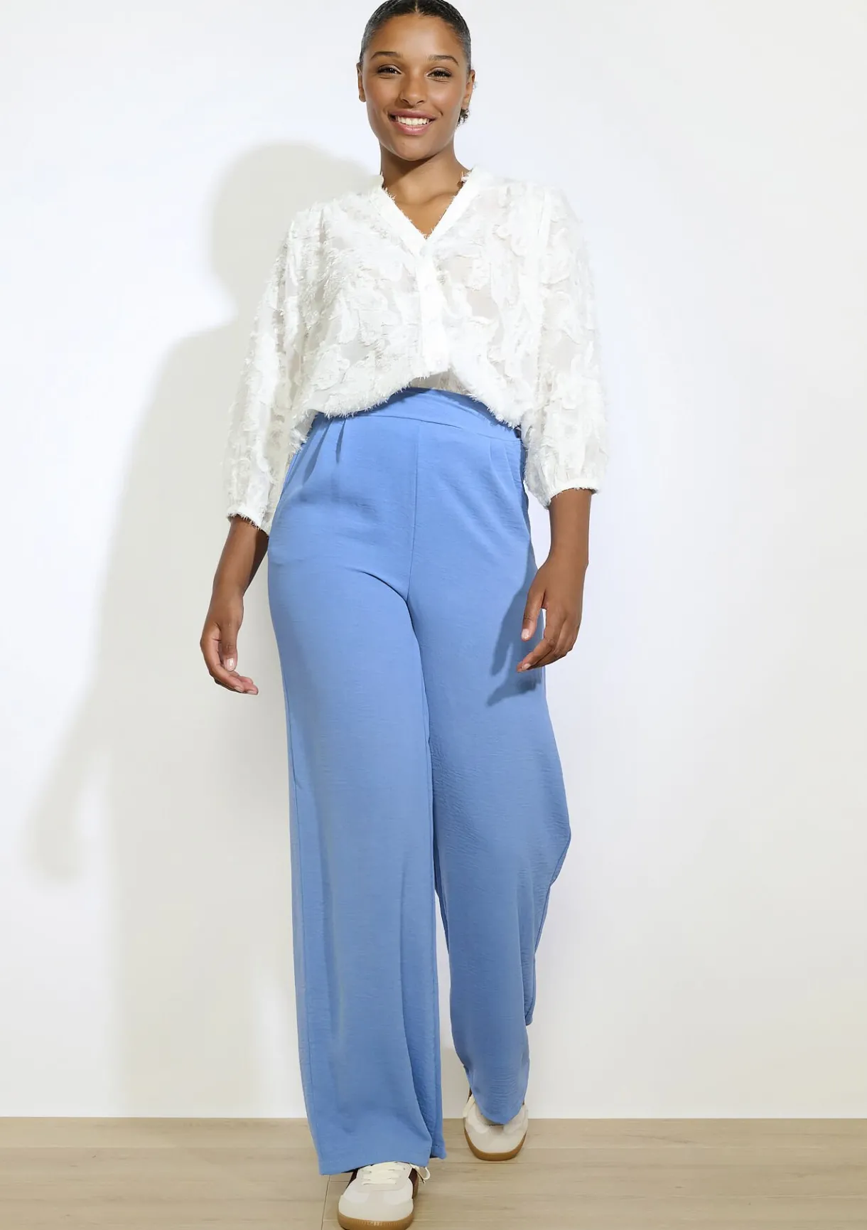 LolaLiza Wijde vloeiende broek- Broeken