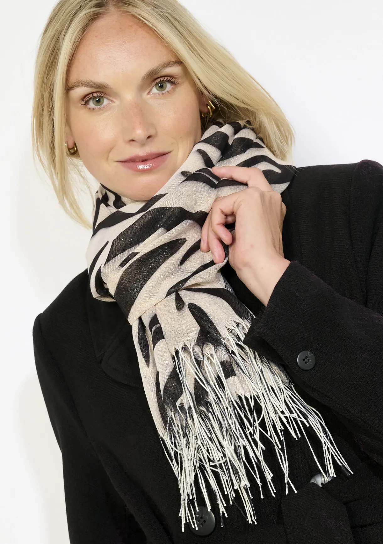 LolaLiza Zebra sjaal met franjes- Accessoires